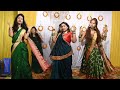 likh ke mehndi se sajna kaa naam a group dance by usha baby pooja annu @nkdinfotech