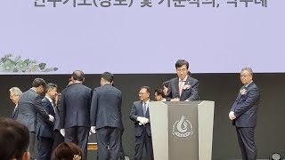 주다산교회 설립 30주년 기념 임직 및 은퇴 감사예배! 증경총회장 김선규 목사는 “오직 하나님의 은혜”란 제하로 설교! (4)