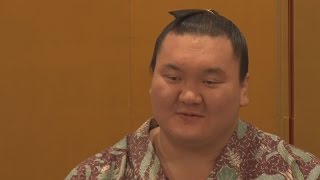 白鵬、涙に「こみ上げた」 ３６度目優勝の一夜明け記者会見