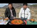 직접 캔 돼지감자와 고기를 넣고 끓인 진짜 돼지국밥에 밥이 끝없이 들어갑니다^^ kimchi pork stew