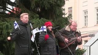 Suomen itsenäisyyspäivän vietto Raatihuoneen aukiolla 6.12.2018