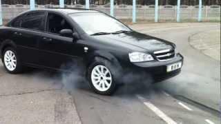 chevrolet lacetti 1.8.MOV