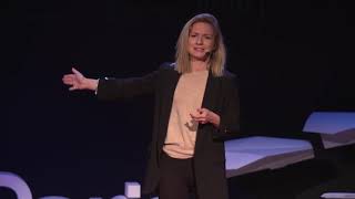 Changing role of patients in a 21st century medicine | Nina Sesto | TEDxHECParis