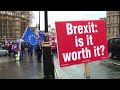 Pro and anti-Brexit demonstrators outside Parliament