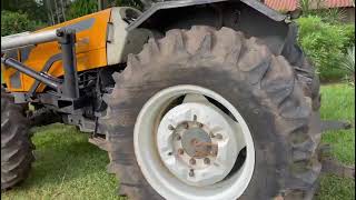 CONHEÇA UM VALTRA A750 ANO/MODELO 2012 COM CARREGADEIRA FRONTAL