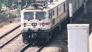 Dangerous Railroad Crossing Grand Entry 13005 AMRITSAR MAIL, HOWRAH JN (HWH)To AMRITSAR JN (ASR)…###