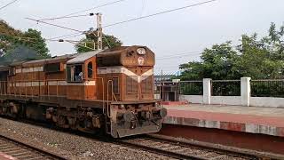 08545 Passenger Special \u0026 17015 Visakha Express...