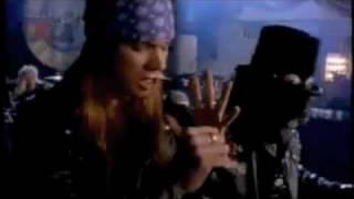 Sweet Child O' Mine - Guns N' Roses (Official Video) lyrics