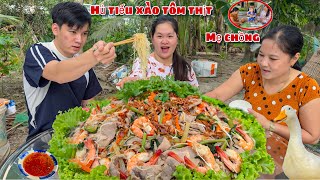 Về Nhà Mẹ Chồng Làm Mâm Hủ Tiếu Xào Tôm Thịt Khổng Lồ Đặc Biệt