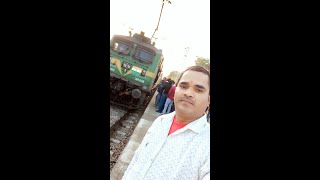 Live Video Train 🚂 Indian railway station #viralvideo  #youtubevideo #like #youtube #live