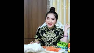 លាបត្រីសាលម៉ុនទឹកប្រហុកម៉ែរ៉ួយ