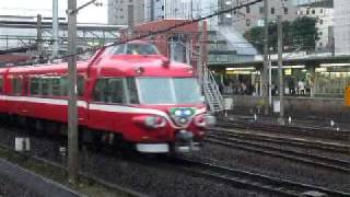 名鉄金山駅 7011Fパノラマカー白帯復活車両 入線