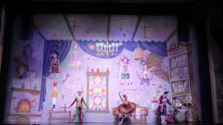 1. Moscow Ballet's Great Russian Nutcracker - Overture