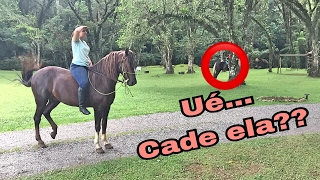 ESCONDE ESCONDE A CAVALO