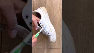 DIY Shoe Painting Idea 😱 👟#shorts