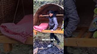 Alasan Pria ini Membawa Rumah ke Sawah #shorts