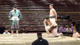 Ryubu (1-1) - Miyakojima (2-0) , Sumo : Natsubasho '16