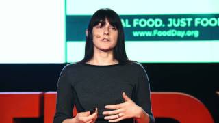 Starting a movement: Changing the global food system | Lilia Smelkova | TEDxCaserta