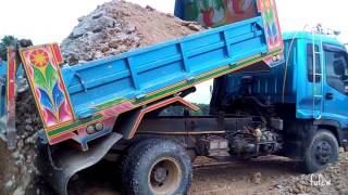 รถบรรทุก 6 ล้อดั้มดิน เทดิน ถมที่ (ทีมตระกูลก๋ง)  6 wheel Dump Trucks