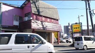 Ramen store of an elderly couple whose deliciousness is conveyed from the preparation of the noodles