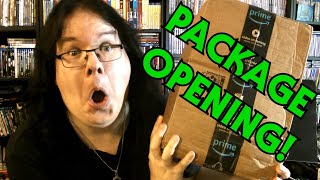 Opening an Epic Package from Jadzia