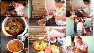 ALMOÇO DO DOMINGÃO ESTILO SELF SERVICE 🥰 TEMOS COSTELA GUISADA, PIRÃO, ARROZ NO ALHO, BATATINHA...