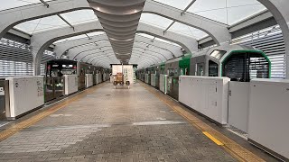 2024年12月21日(土)現在、大阪メトロ中央線大阪港駅の構内、新駅「夢洲駅」開業に向け駅看板や案内表示をリニューアル！電車発着風景と合わせて観察！