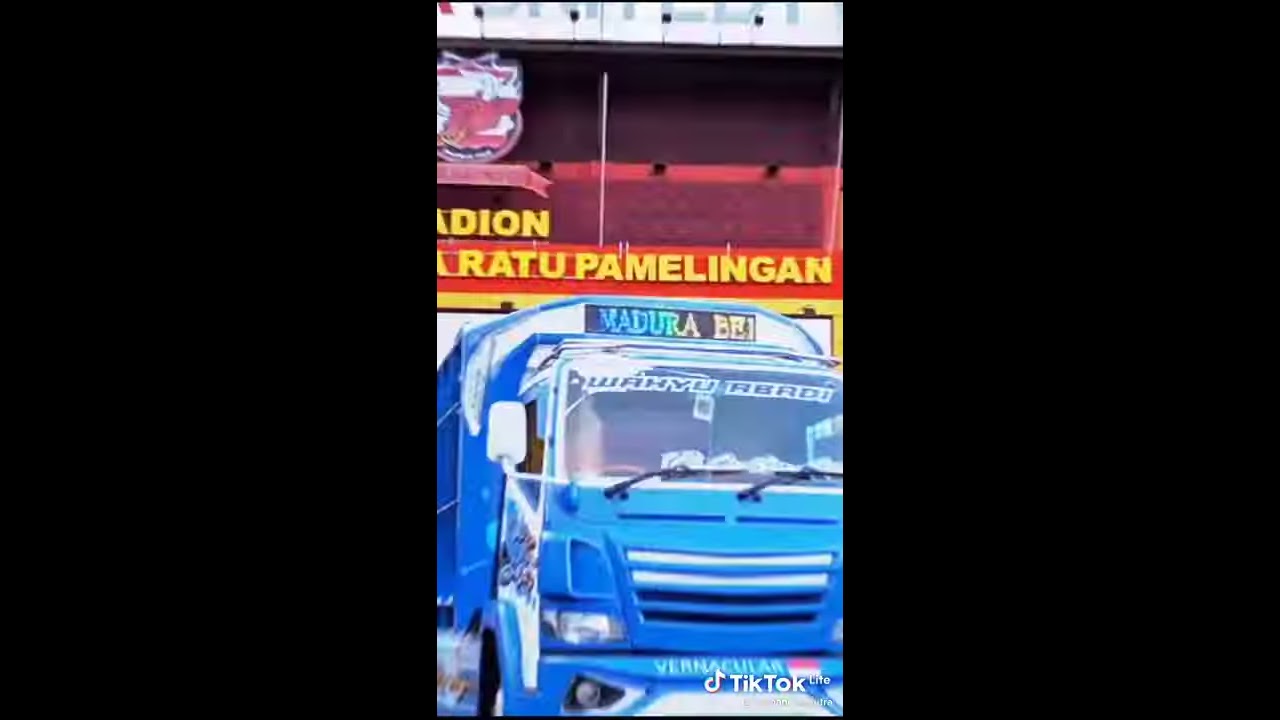 Tiktok Truck Wahyu Abadi - YouTube