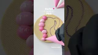Barbie Cookie 💖 Royal icing recipe link in bio #cookiedecorating #barbie #satisfying #diy #easy