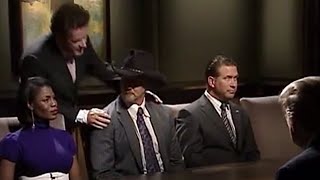 Piers Morgan kisses Trace Adkins on The Apprentice!