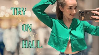 4K Try on Haul with Erika | No BRA T-shirts | Summer 2024