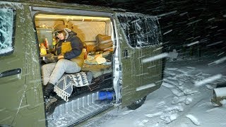 [Car camp#5］Heavy snow in winter mountains | stay in car| VanLife