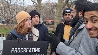 Stop Having Kids Group Tries To Convince Zeeshan Busted! Smile2Jannah And Visitor Speakers Corner