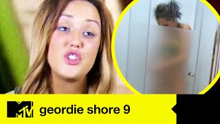 Charlotte Helps Marnie Shave Her Foof! | Geordie Shore 9