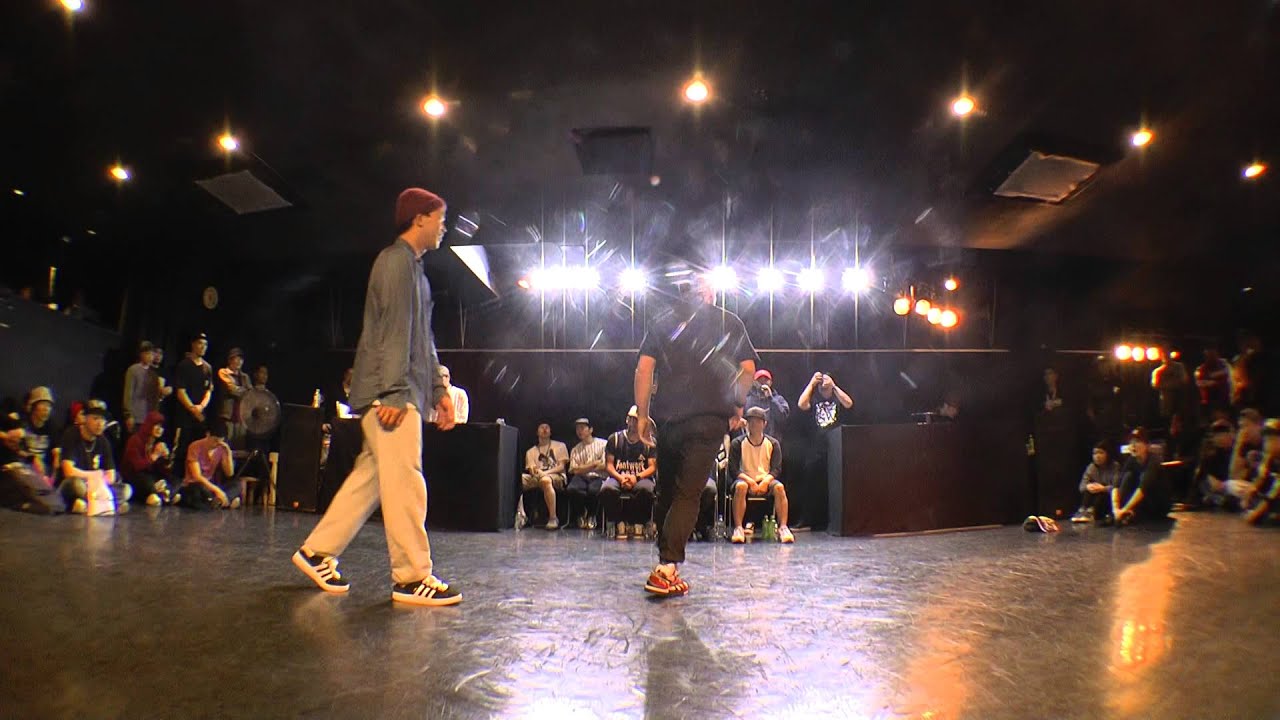 ISSEI Vs M0nm0i BEST4 / Be.b-boy 15/05/03 - YouTube