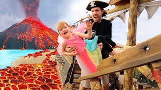 PiRATE iSLAND is under LAVA!!  Beach Prison Escape from Pirates!!  fairy Adley & Mom save the day 🧚