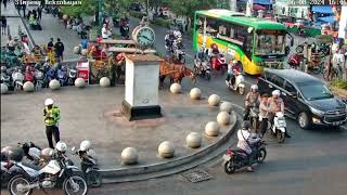 SUASANA SORE HARI SIMPANG REKSOBAYAN