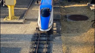 新宿交通公園ミニ鉄道お楽しみトレインミニ新幹線上越新幹線・北陸新幹線E7系かがやき号、とき号