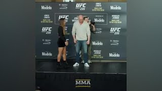 UFC235媒體日，中國女將張偉麗MMA與對手對視！加油！ I 張偉麗 Zhang Weili I UFC超前線 #ufc綜合格鬥#