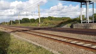 (HD) 40145 passing Balshaw Lane Junction on 1Z47 30/9/2016