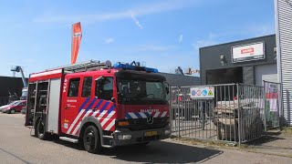 Brand in loods op een Industrieterrein - Brandweer 's-Gravenpolder met spoed onderweg!