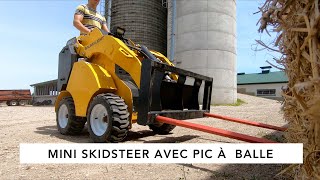 Mini Skidsteer Avec Pic à Balle