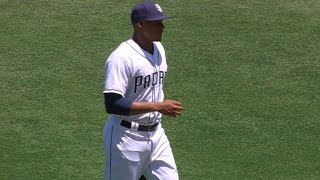 COL@SD: Perdomo fans five through six innings