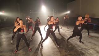 STRONG by Zumba Class 4 Quadrant 3 - Superman punch