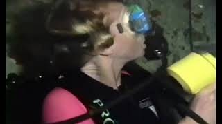 scuba diving girl panic