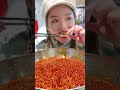 一口氣吃光兩盆缽缽雞！ 吃播 大胃王 大胃王挑戰 美食 美食挑戰 余多多 劇情 搞笑