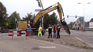 Bizar ongeval in Beek en Donk met Hydraulische breekhamer. 23-08-2018