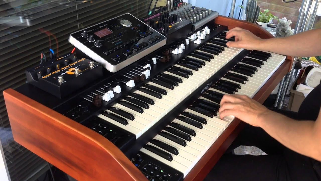 Summer Samba/Desafinado- KeyB Live Organ With Roland BK-7M - YouTube