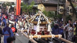 平成27年 佃島・住吉神社  津久田祭り 八角新宮神輿渡御 。