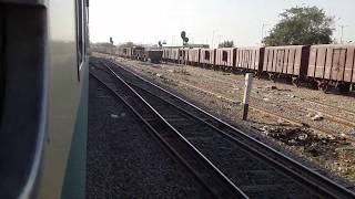 Pakistan Railways:16dn Karachi Express reaching Drigh road,Karachi